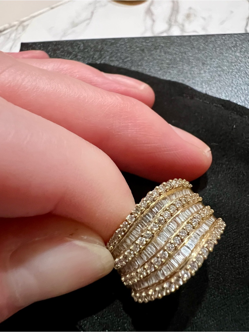 14K SOLID GOLD, REAL DIAMONDS!💎 
Multi-Row Baguette & Round Crystal Dome Ring - Picture 4 of 8